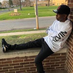 Meet your Posher, Mack